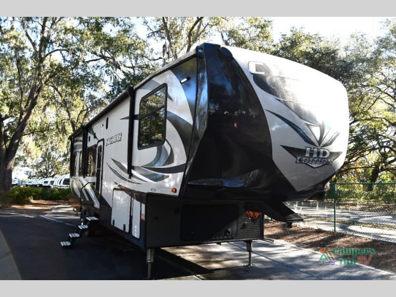 RV listing image