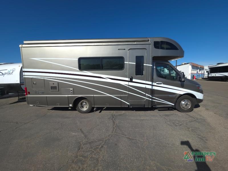 RV listing image