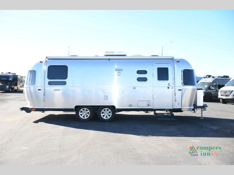 RV listing image