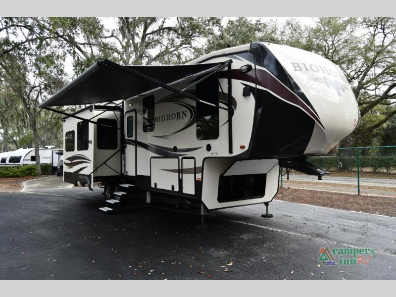 RV listing image