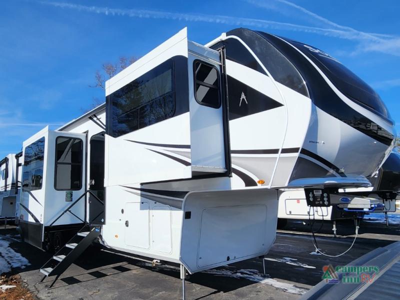 RV listing image