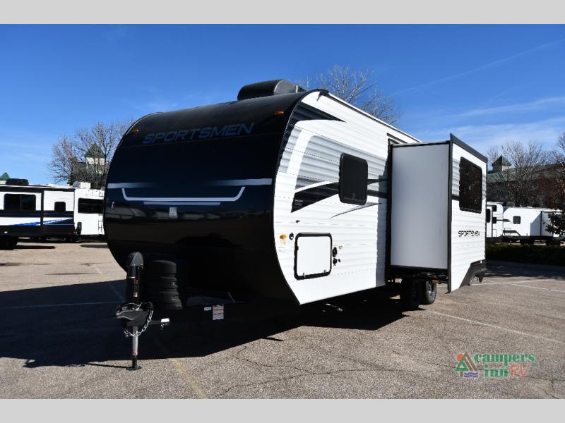 RV listing image