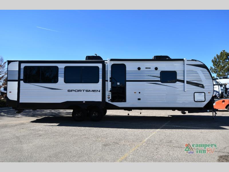 RV listing image