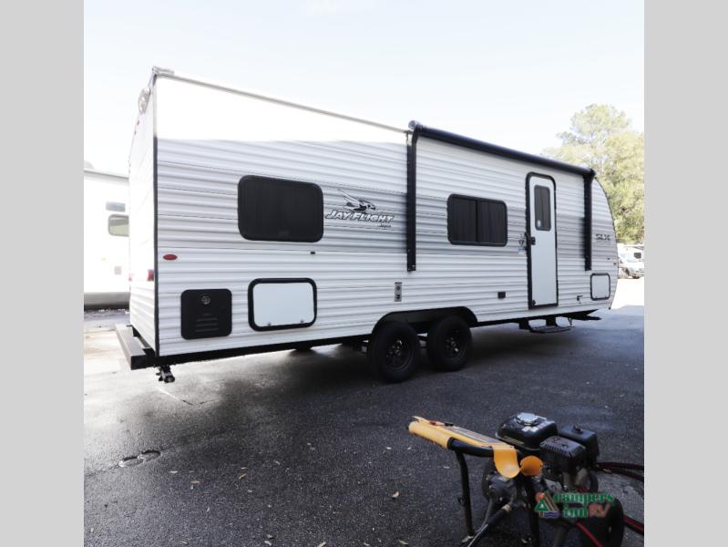 RV listing image