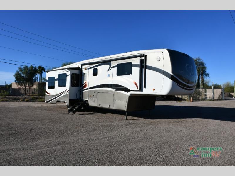 RV listing image