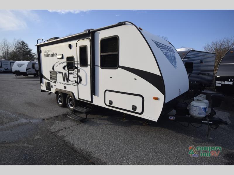 RV listing image