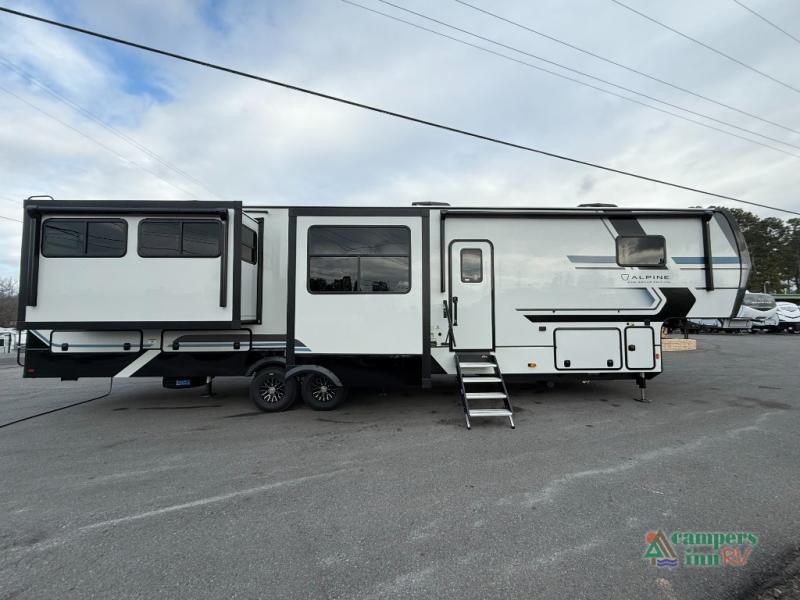 RV listing image