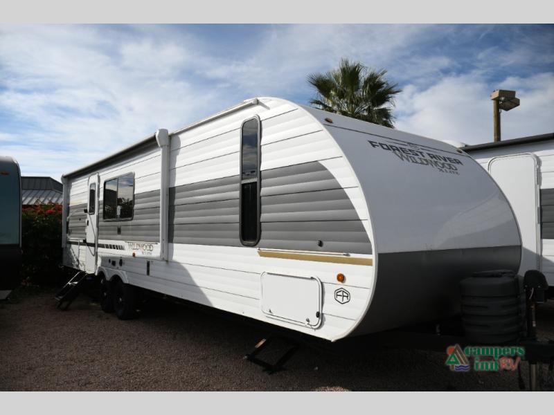 RV listing image