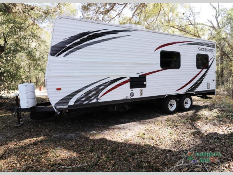 RV listing image