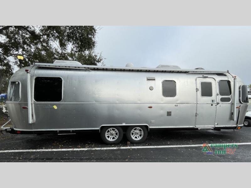 RV listing image