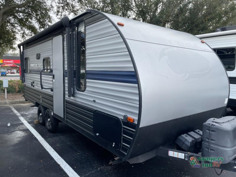 RV listing image