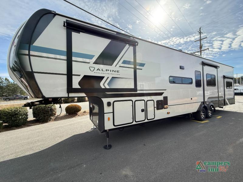 RV listing image
