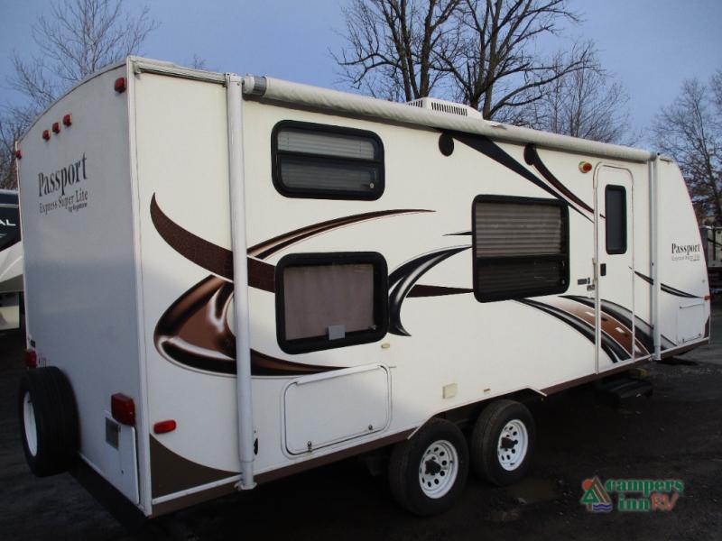 RV listing image