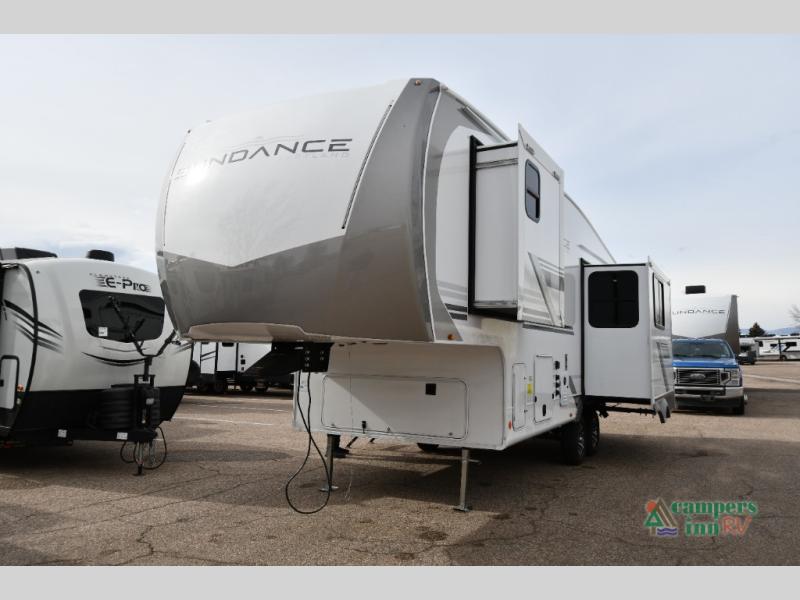 RV listing image