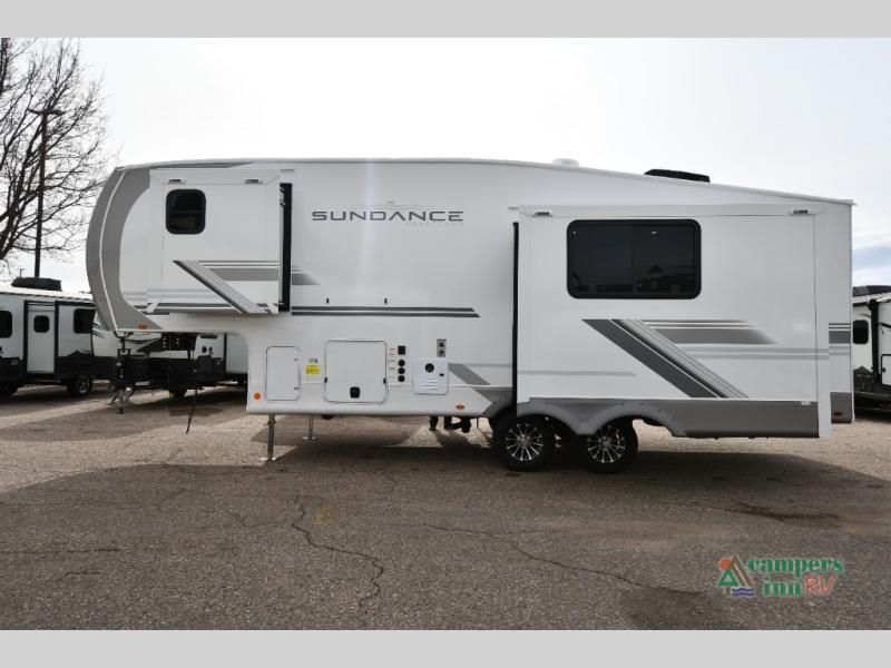 RV listing image