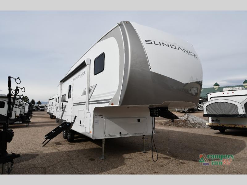 RV listing image