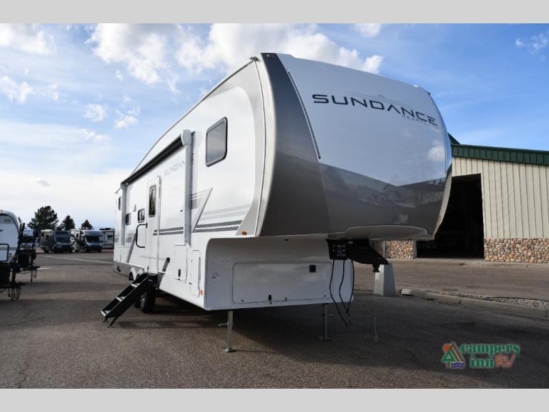 RV listing image