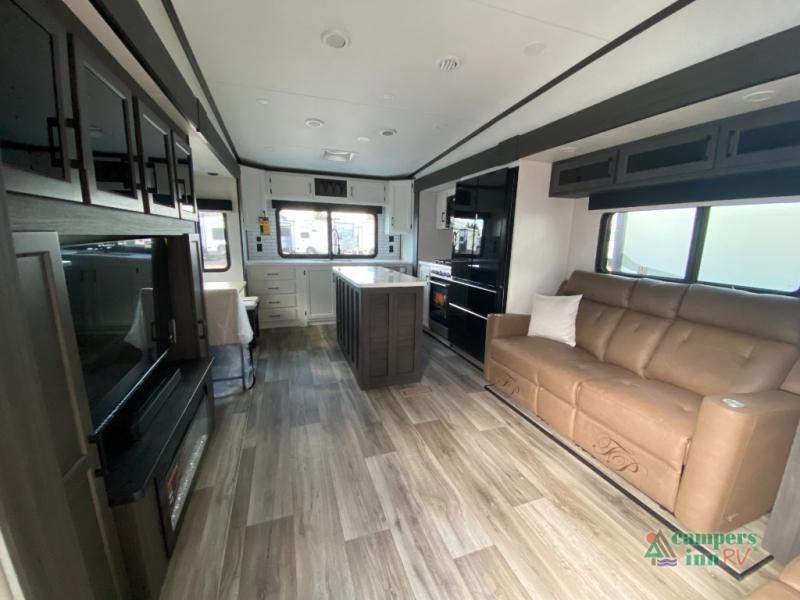 RV listing image
