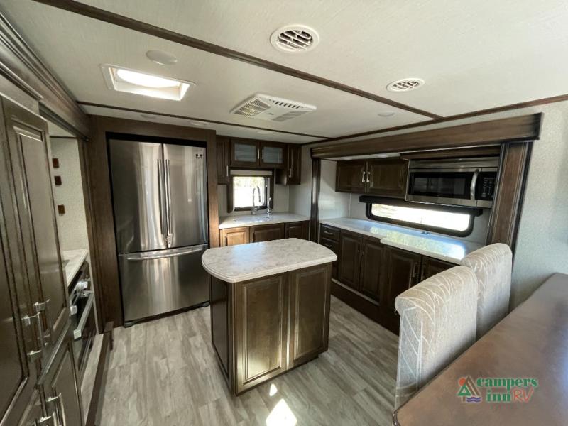 RV listing image