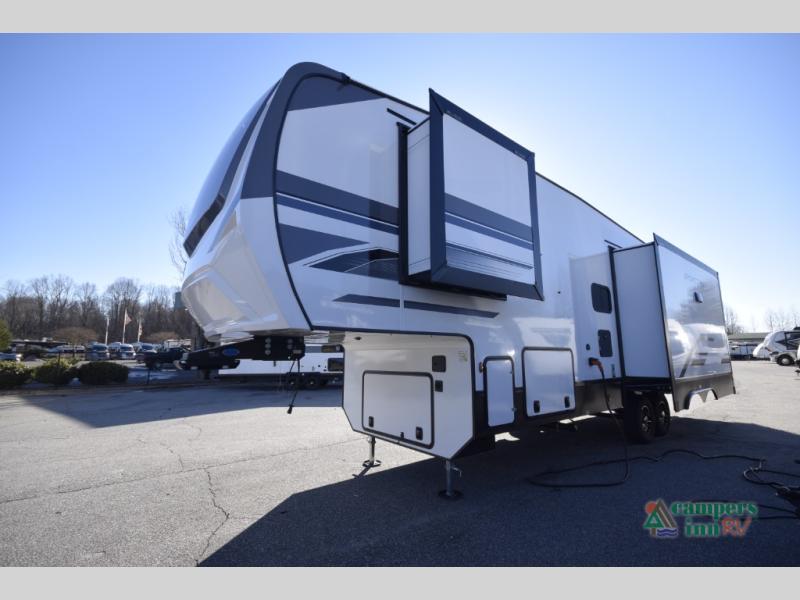 RV listing image