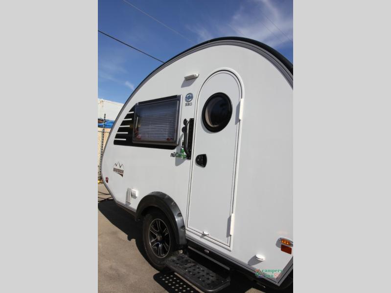 RV listing image