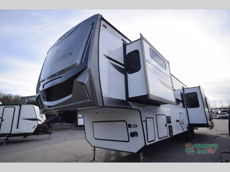 RV listing image