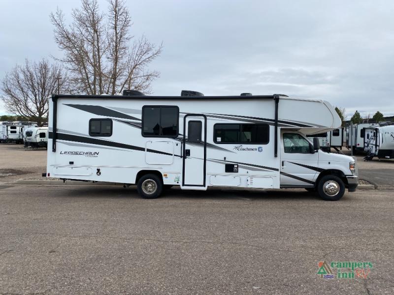 RV listing image