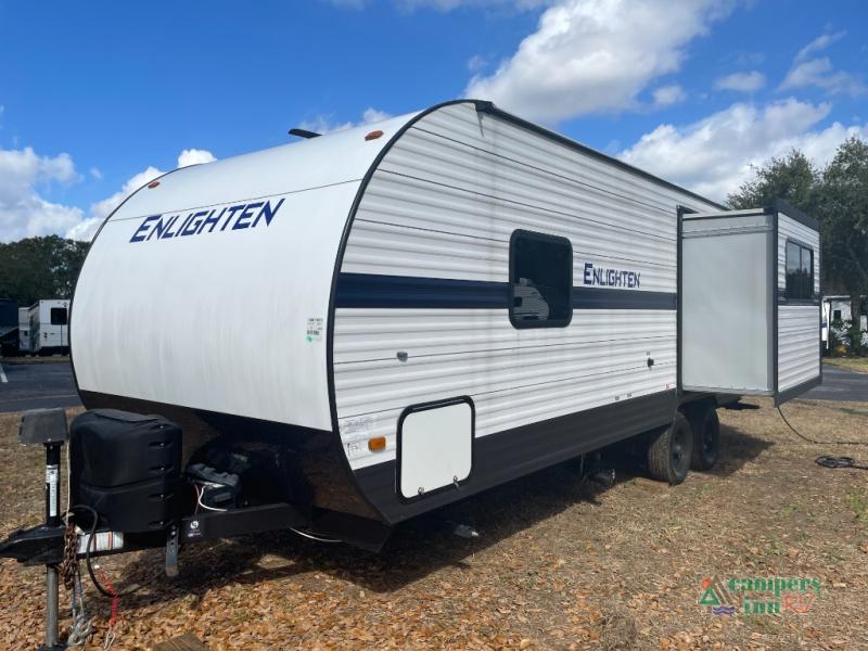 RV listing image