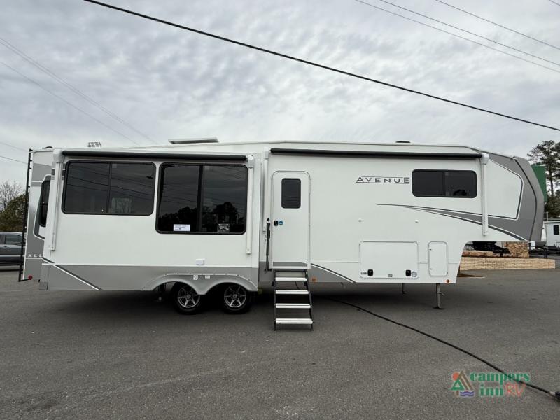 RV listing image