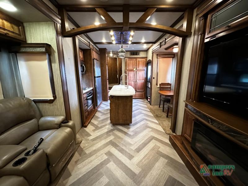RV listing image