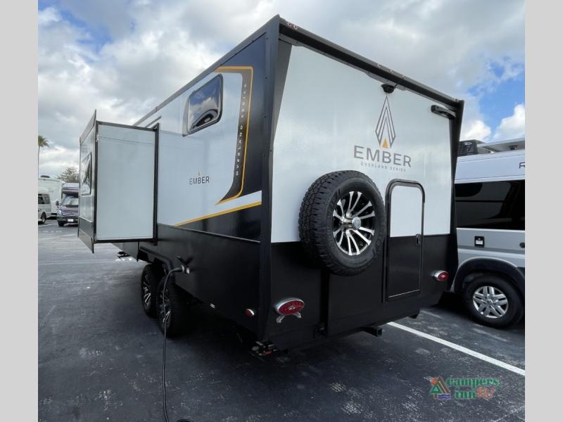 RV listing image