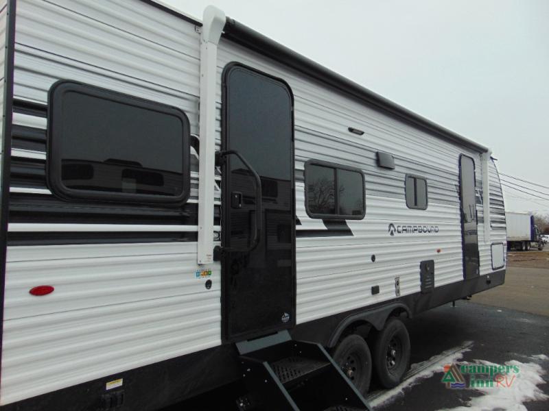 RV listing image