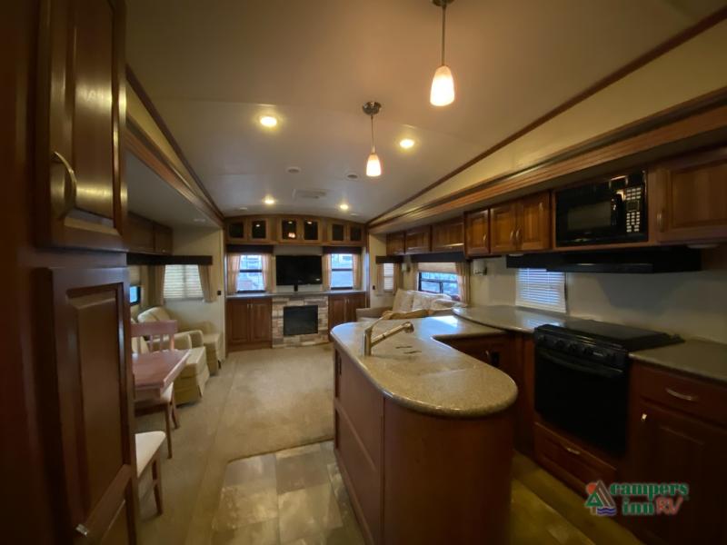 RV listing image