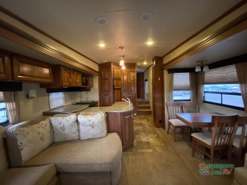 RV listing image