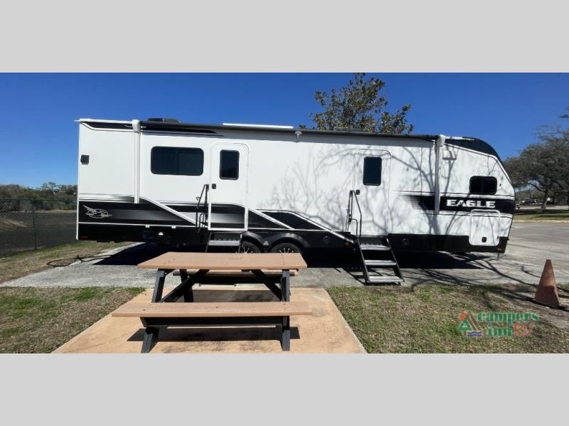 RV listing image