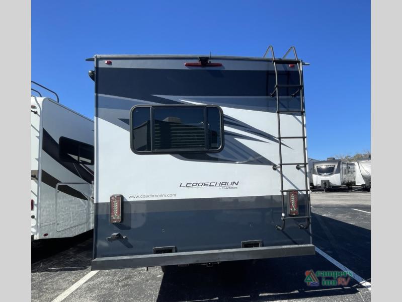 RV listing image