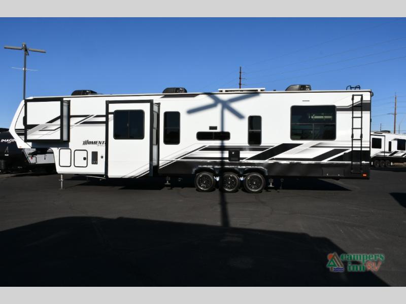 RV listing image