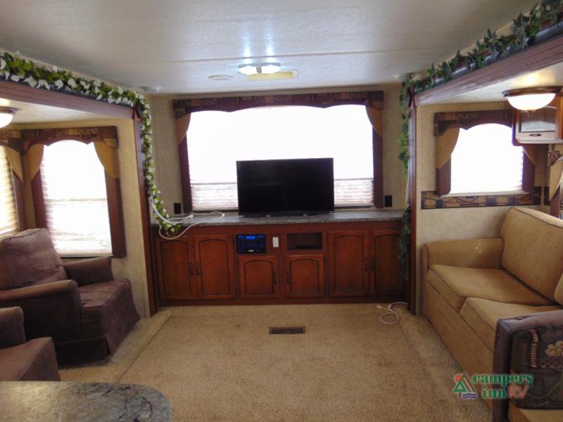 RV listing image