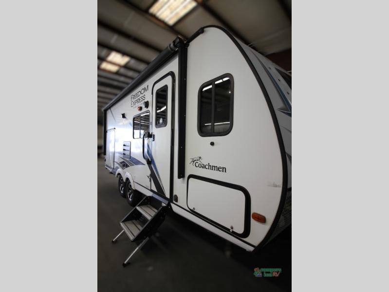 RV listing image