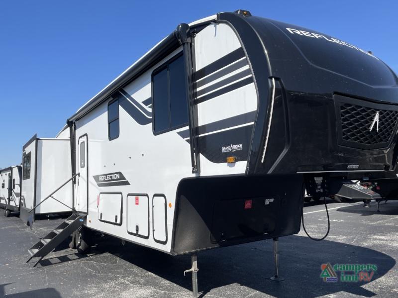 RV listing image