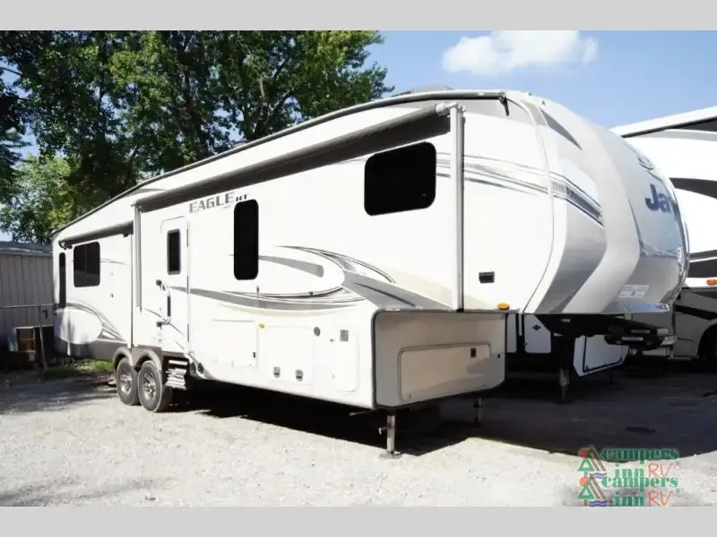 RV listing image