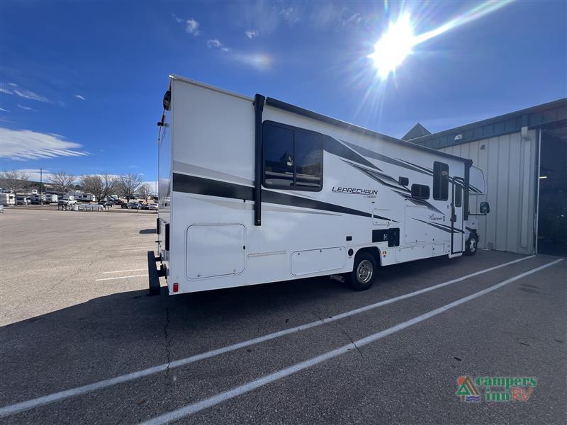 RV listing image
