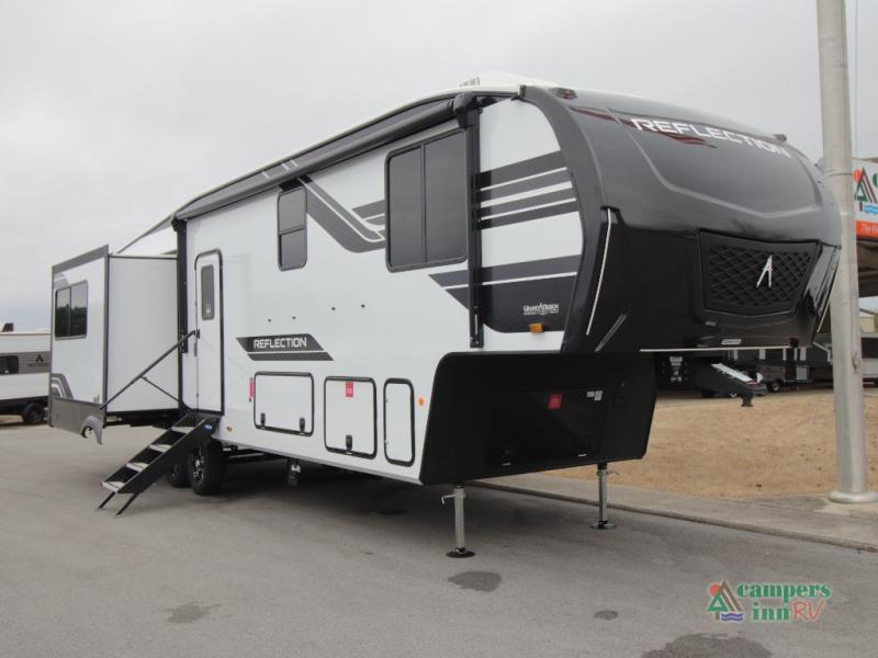 RV listing image