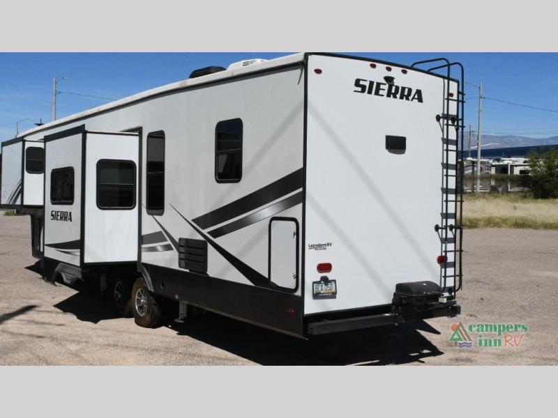 RV listing image