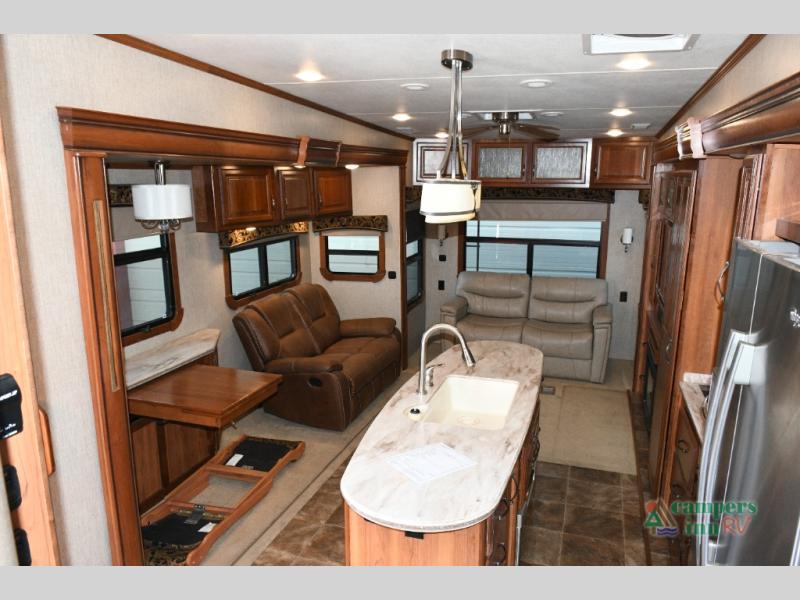 RV listing image