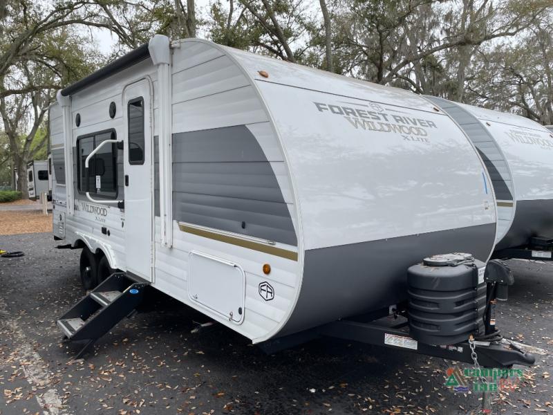 RV listing image