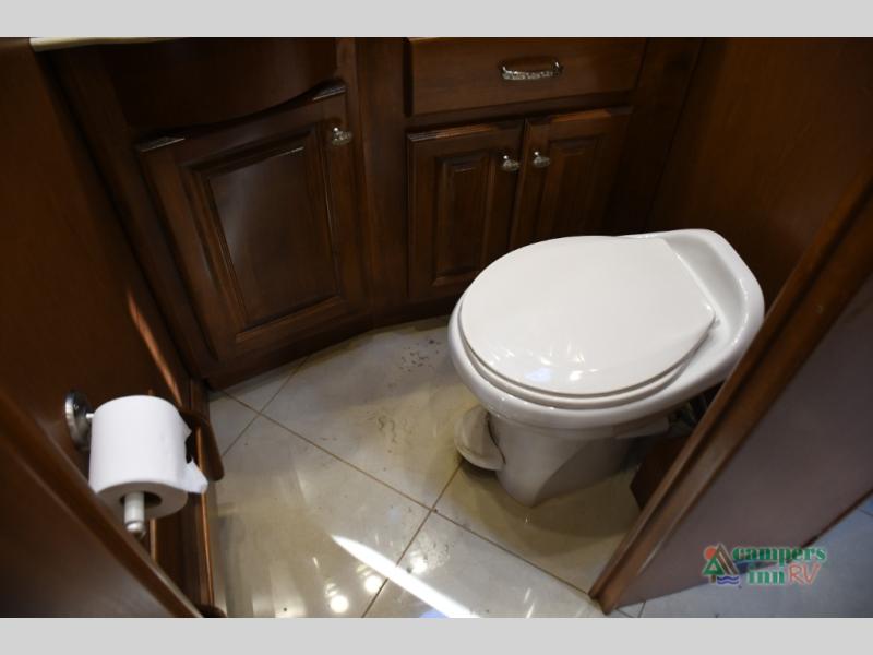 Tiffin Phaeton Image