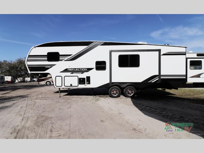 RV listing image