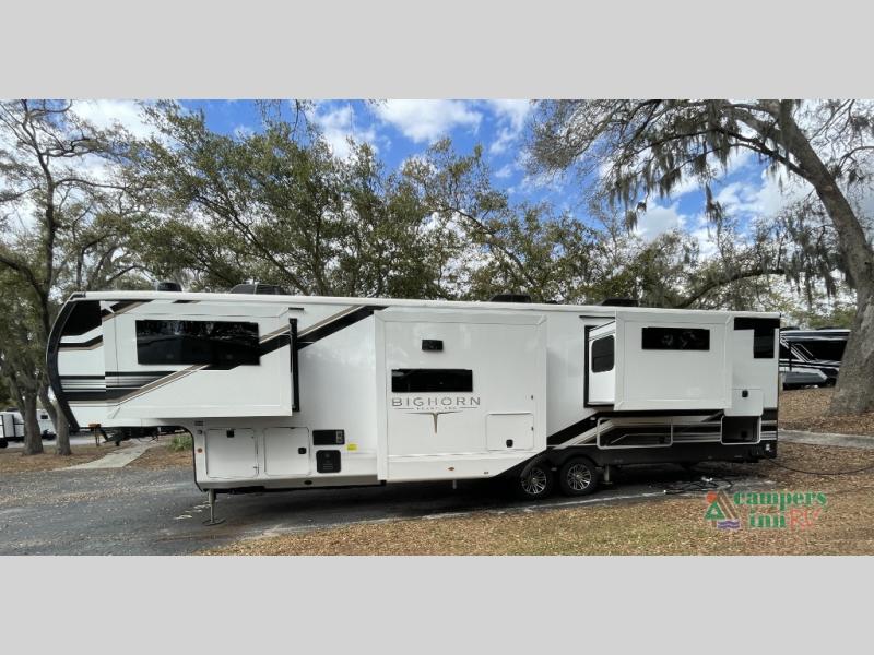 RV listing image