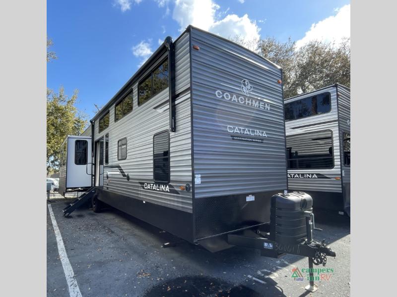RV listing image